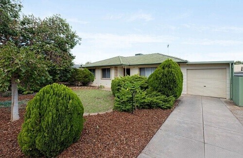 count-on-the-best-real-estate-agent-in-banksia-park-big-0