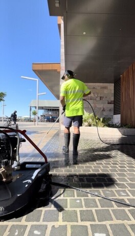 get-all-inclusive-commercial-carpet-cleaning-in-perth-city-with-cutting-edge-tools-big-0