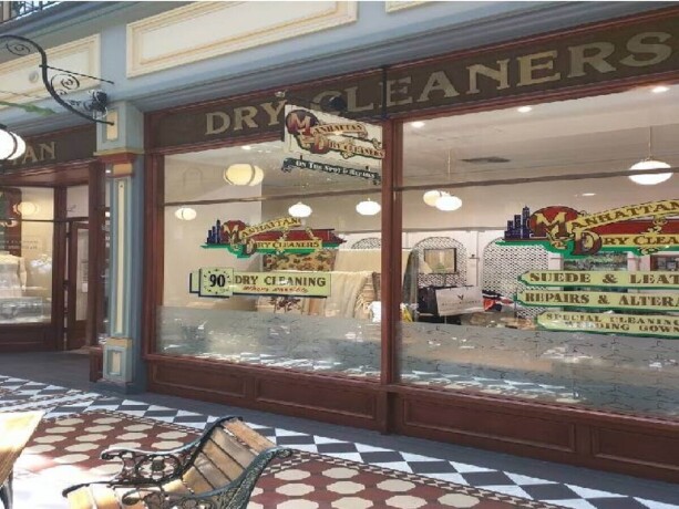 get-fast-tracked-dry-cleaning-with-professional-curtain-cleaners-near-me-big-0