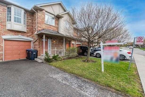 4-bedroom-house-for-sale-in-mississauga-big-0