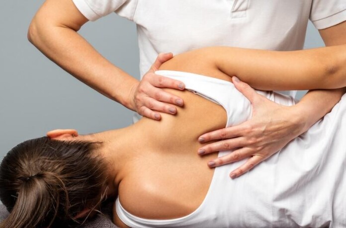 chiropractic-treatment-for-shoulder-pain-in-hyderabad-big-0