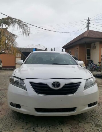 toyota-camry-le-for-sale-big-0