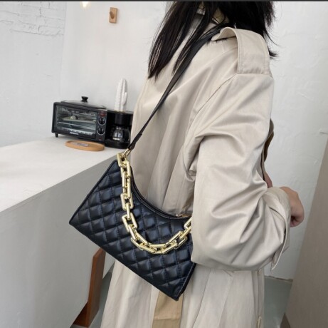 fashion-lattice-pattern-bag-big-0