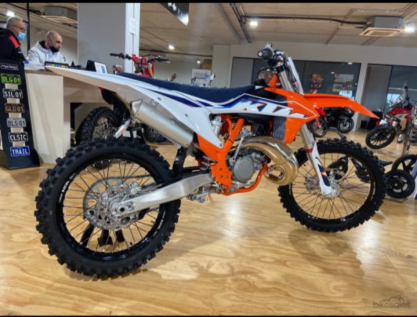 the-all-new-ktm-sx-125-2023-electric-start-efi-fuel-injection-big-0