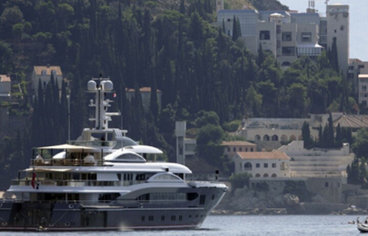 croatia-crewed-yacht-charter-big-0