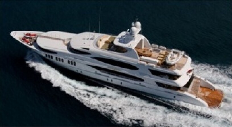 bahamas-motor-yacht-charter-big-0