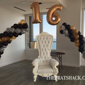 obtain-exclusive-party-rentals-for-sweet-16-decorations-from-the-brat-shack-big-0